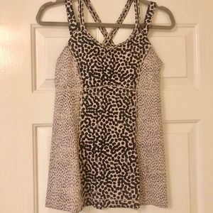 Lulu workout top!